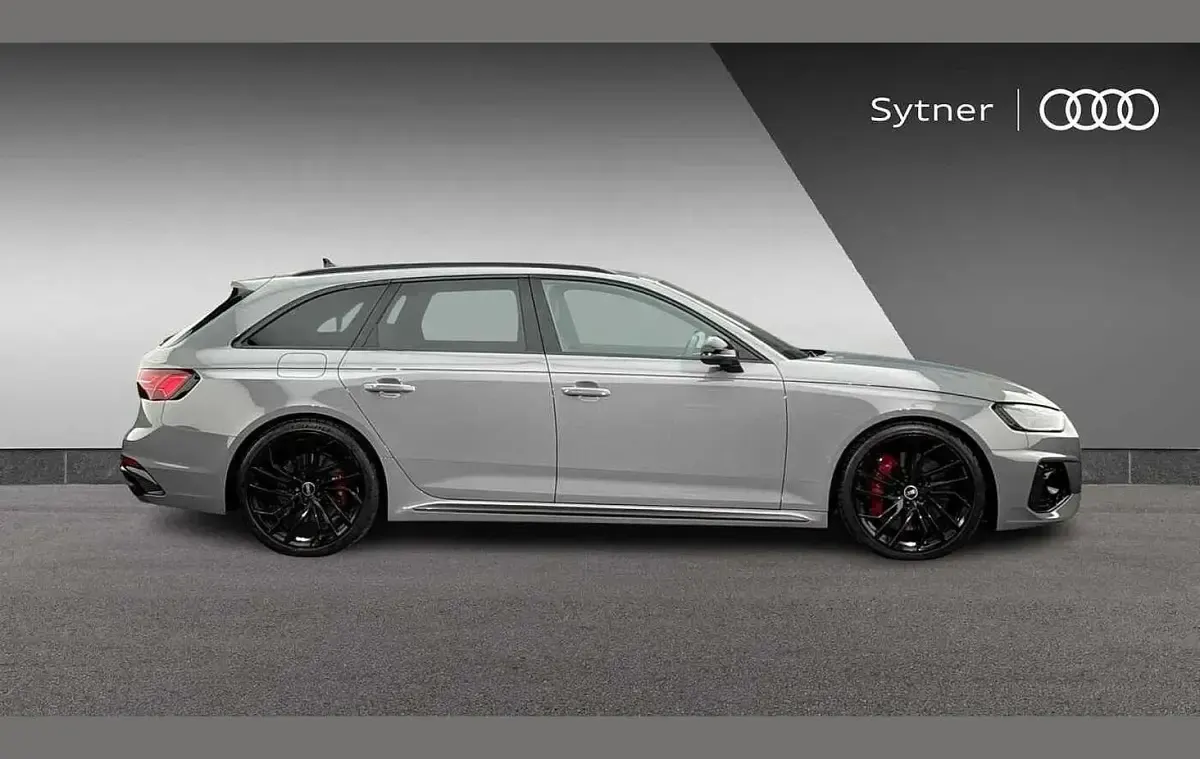 Used Audi RS4 Design 444 HP (326 kW) 2021 Grey Estate