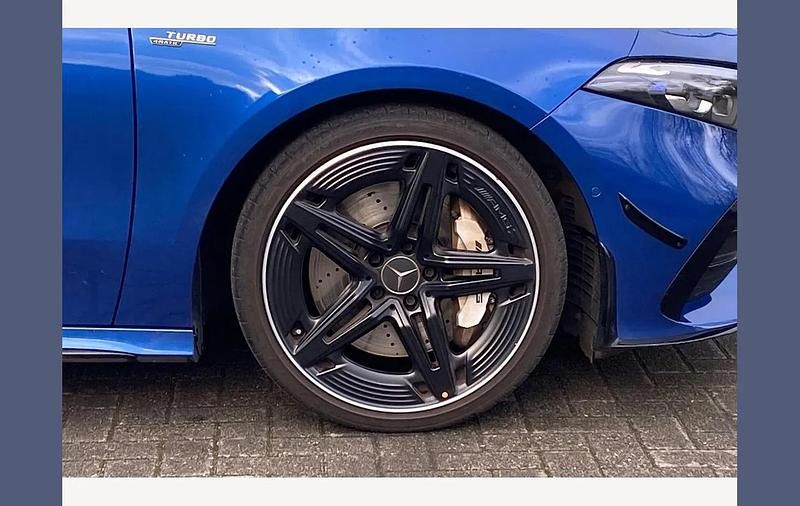 Used Mercedes A35 AMG Premium Plus 301 HP (221 kW) 2024 Blue Hatchback