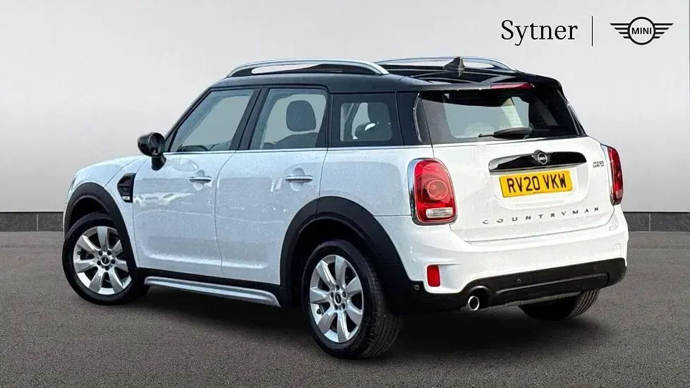 Used Mini Cooper Countryman Classic 134 HP (98 kW) 2020 White SUV