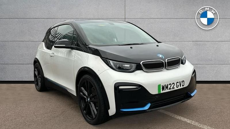 White Used 2022 BMW i3 Comfort Edition Hatchback | £16,880 (Fair price) - Image 1/4