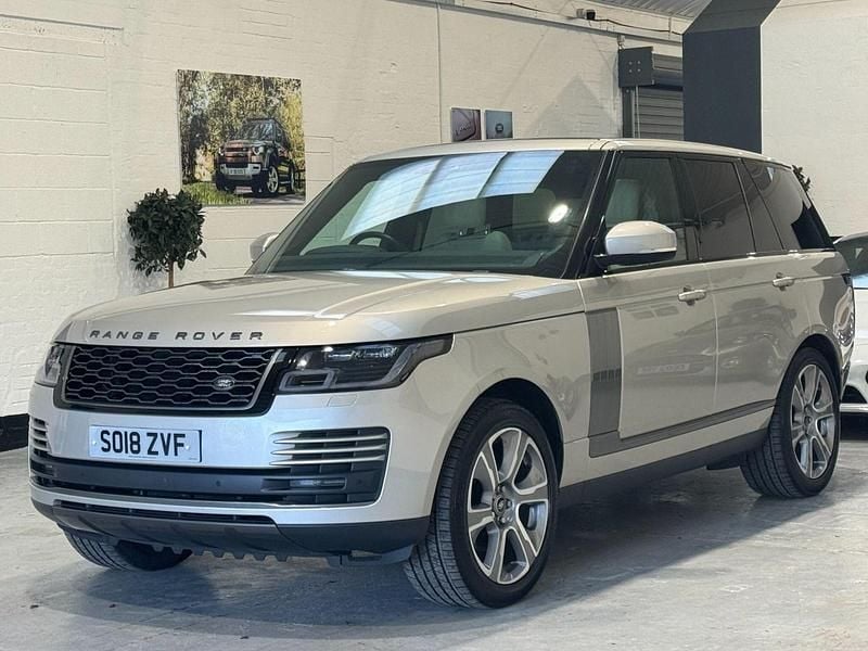 Used Land Rover Range Rover Vogue 258 HP (189 kW) 2018 Gold SUV