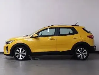 Used Kia Stonic 99 HP (72 kW) 2023 Yellow SUV