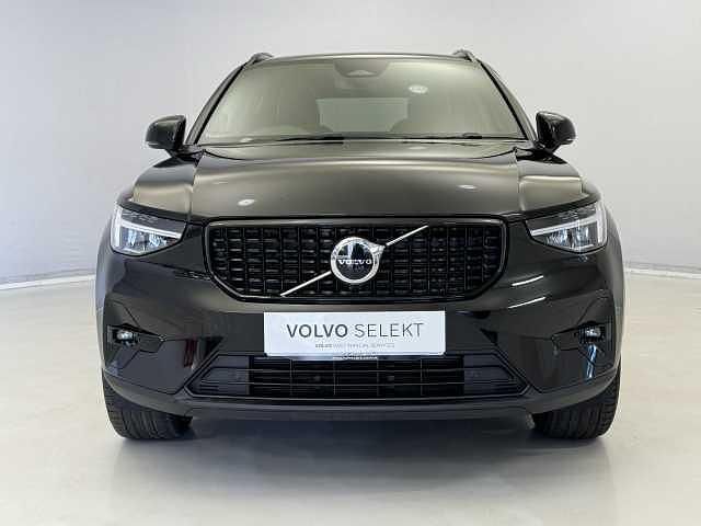 Used Volvo XC40 Plus 161 HP (118 kW) 2025 SUV