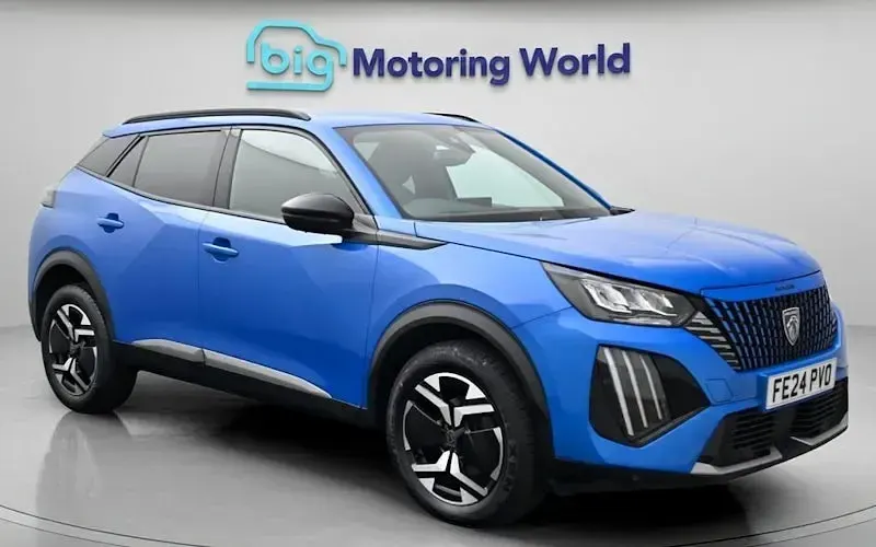 Second-hand Peugeot 2008 Allure 101 CP (74 kW) 2024 SUV