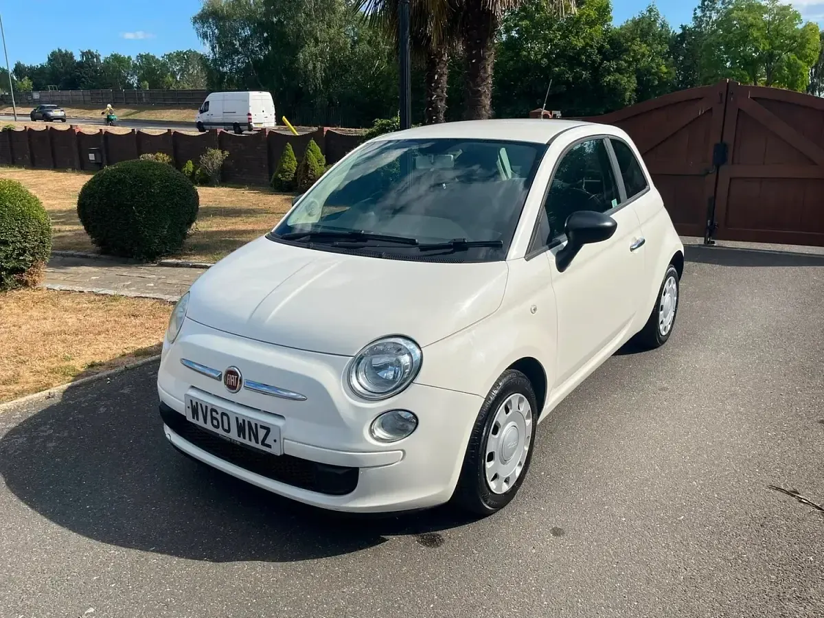 Used Fiat 500 Pop 69 HP (50 kW) 2010 White Hatchback