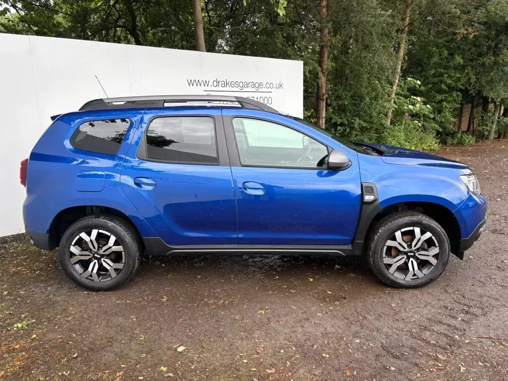 Used Dacia Duster Journey 2023 Blue SUV