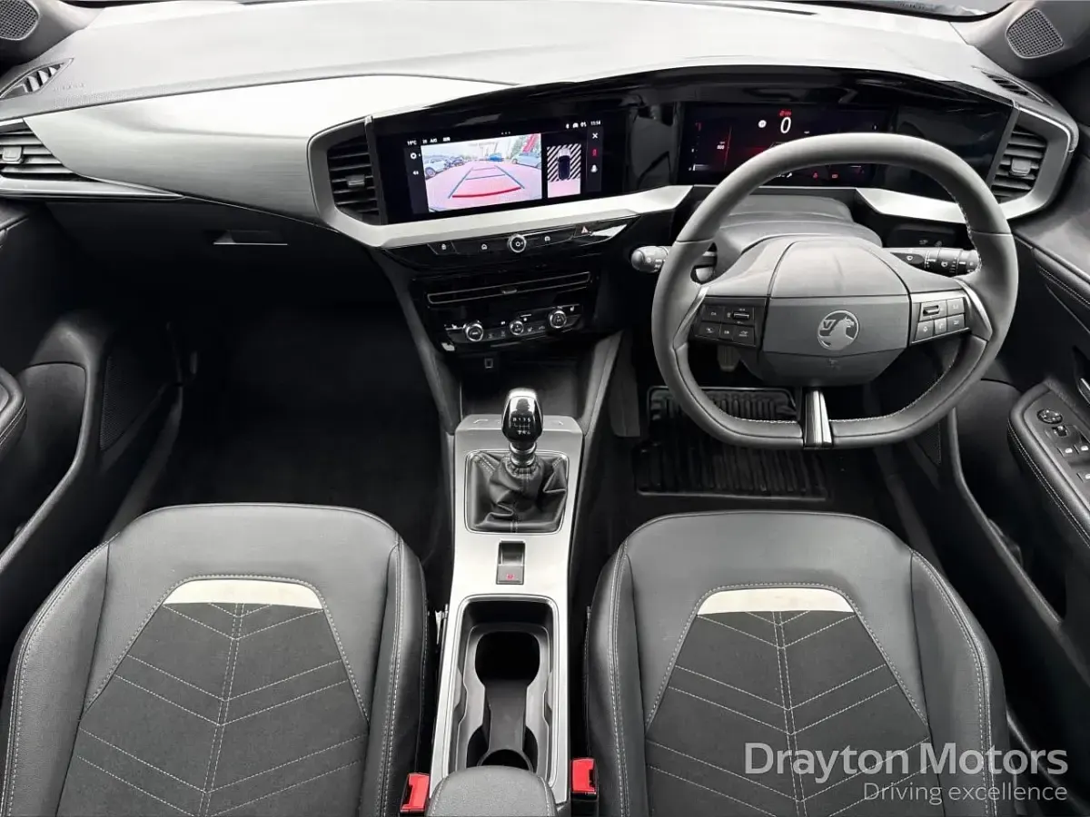 Used Vauxhall Mokka Ultimate 136 HP (100 kW) 2025 Black SUV