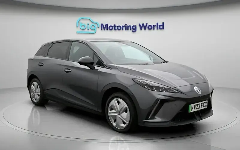 Used MG MG4 EV Trophy 150 kW (204 HP) 2025 Hatchback