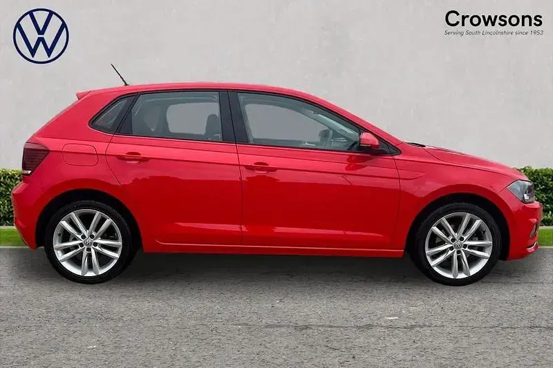 Used VW Polo SEL 115 HP (84 kW) 2018 Red Hatchback