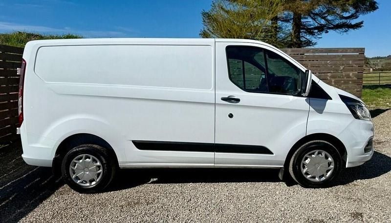 Używany Ford Transit Custom Trend 130 KM (95 kW) 2022 Biały Van