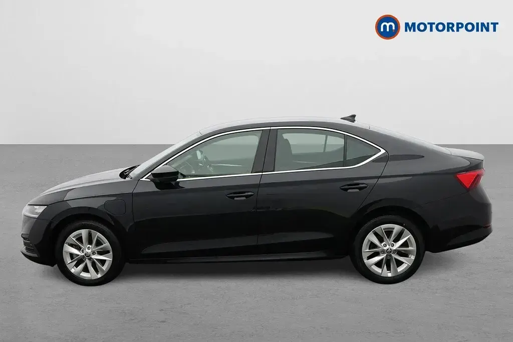 Used Skoda Octavia SE L 2023 Black Hatchback