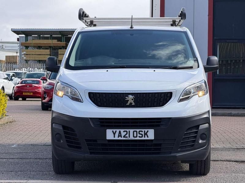 Second-hand Peugeot Expert S 2021 Alb Van