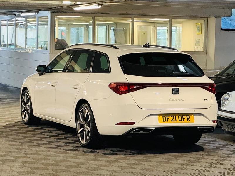 Used Seat Leon FR Sport 2021 White Estate