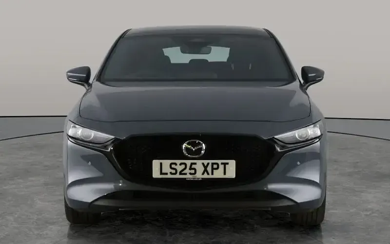 Used Mazda 3 Center-Line 140 HP (102 kW) 2025 Grey Hatchback