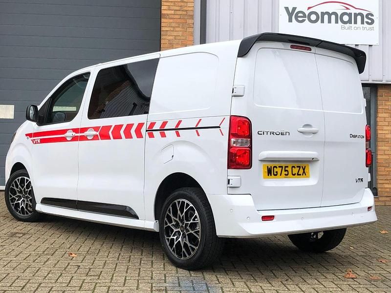 White New 2025 Citroën Dispatch VTR Sport MPV | £36,989 - Image 1/4