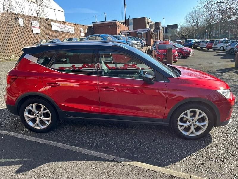 Used Seat Arona FR 2023 Red SUV