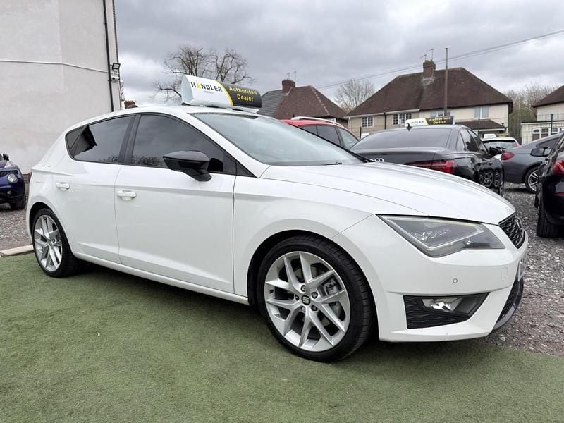 Used Seat Leon FR 180 HP (132 kW) 2014 White Hatchback