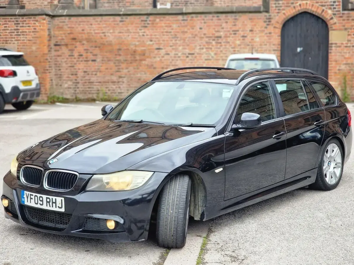Used BMW 318 M Sport 2009 Black Estate