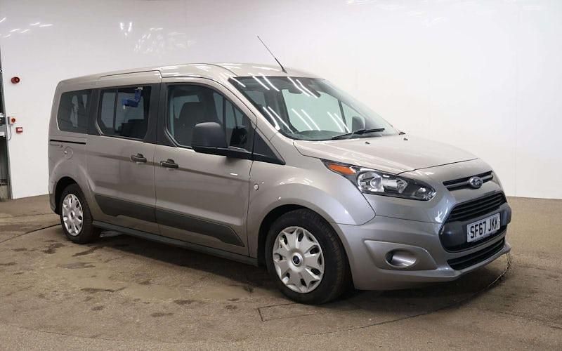 Used Ford Tourneo Zetec 120 HP (88 kW) 2017 Estate