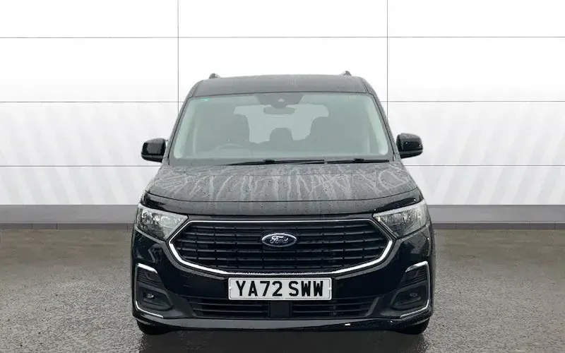 Used Ford Tourneo Titanium 114 HP (83 kW) 2024 Estate