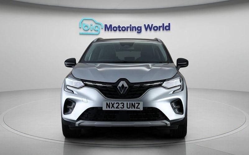 Used Renault Captur Techno 143 HP (105 kW) 2023 Grey/black SUV