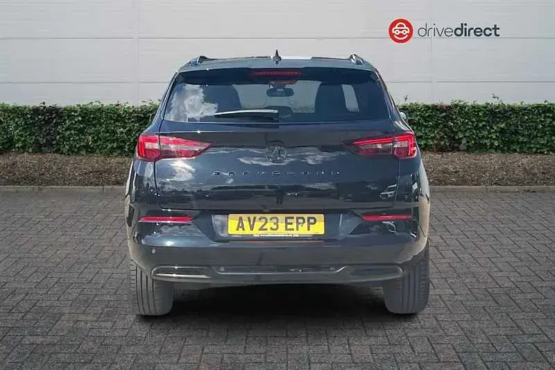 Used Vauxhall Grandland X S 130 HP (95 kW) 2023 Black SUV