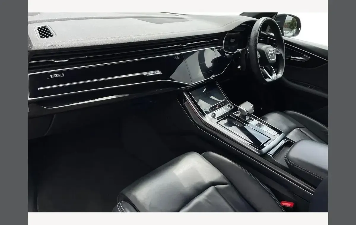 Used Audi Q8 Black Edition 340 HP (250 kW) 2022 Black SUV