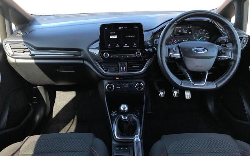 Used Ford Fiesta ST-Line 101 HP (74 kW) 2019 White Hatchback