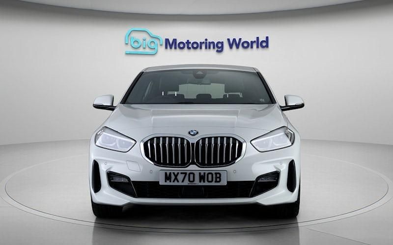 Used BMW 118 M Sport 140 HP (102 kW) 2020 White Hatchback