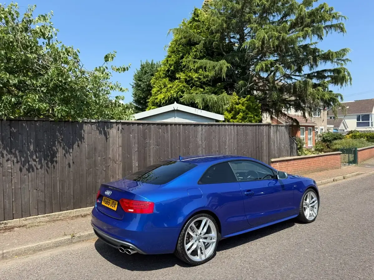 Used Audi A5 Black Edition 354 HP (260 kW) 2016 Blue Coupe