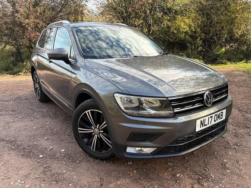 Grey Used 2017 VW Tiguan SE SUV | £11,695 (Fair price) - Image 1/4