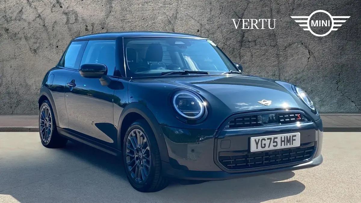 Used Mini Cooper Classic 150 kW (204 HP) 2025 Hatchback