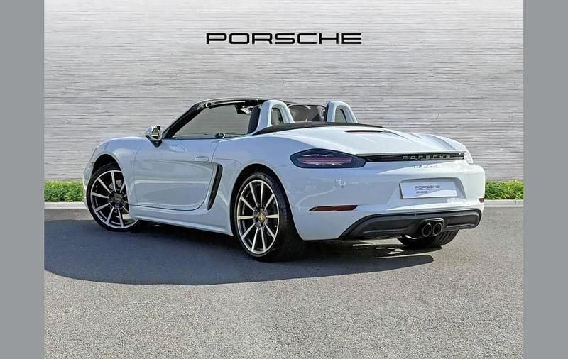 Used Porsche Boxster 296 HP (217 kW) 2019 White Cabriolet