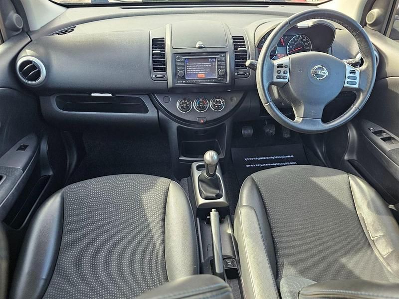 Used Nissan Note N-TEC 88 HP (64 kW) 2013 Red Hatchback