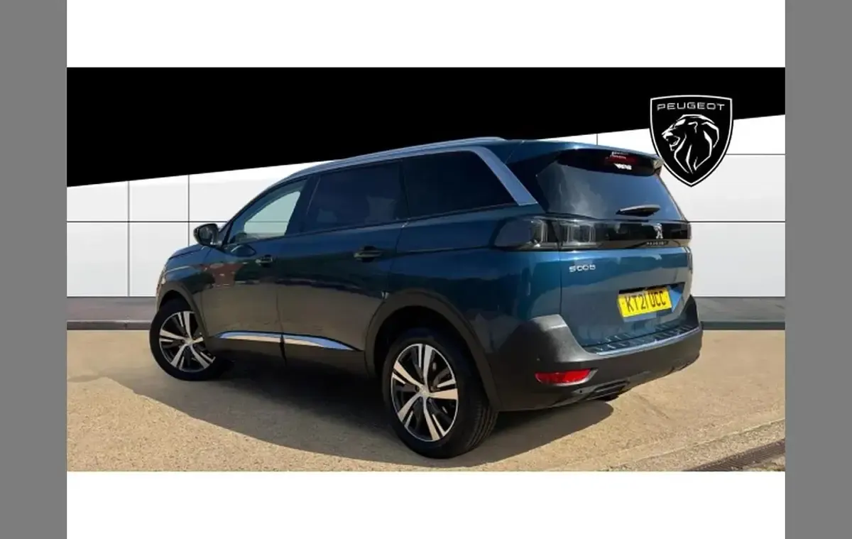 Used Peugeot 5008 Allure Premium 131 HP (96 kW) 2021 Blue SUV