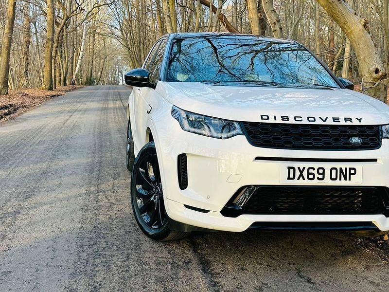 Used Land Rover Discovery Sport SE Dynamic 2019 White SUV