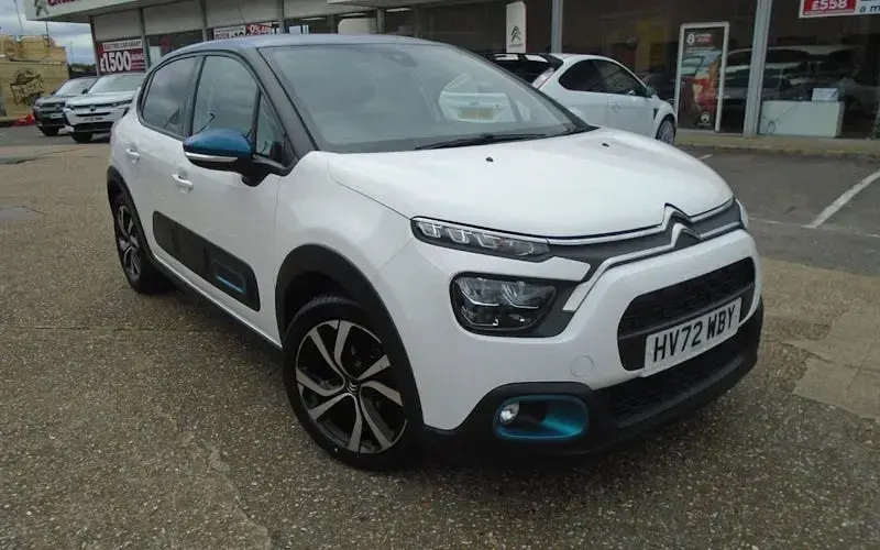 Begagnad Citroën C3 PureTech 110 HK (80 kW) 2022 Halvkombi