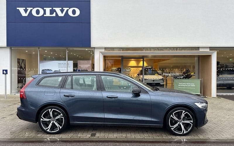Used Volvo V60 Plus 197 HP (144 kW) 2026 Estate