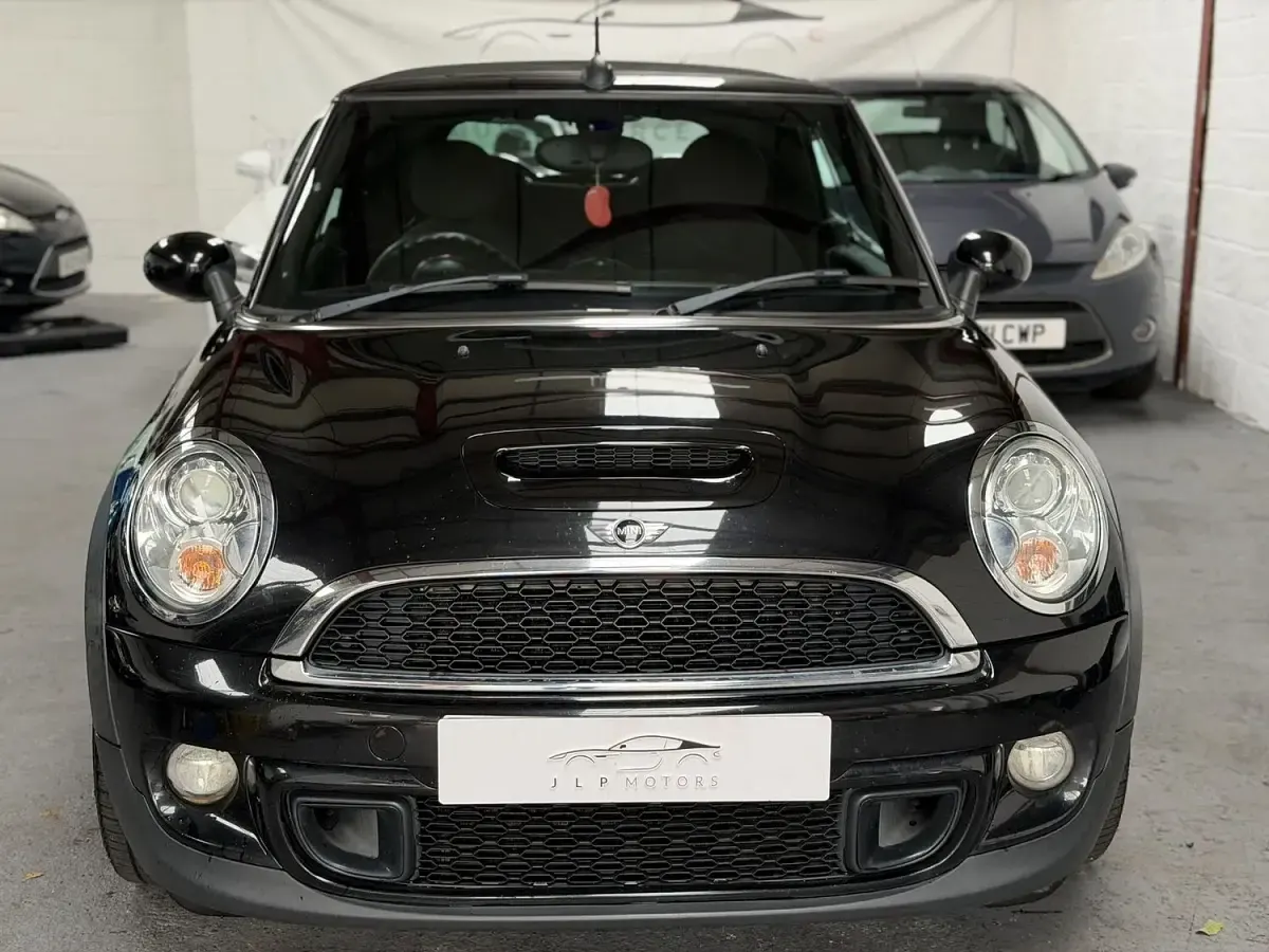 Used Mini Cooper S Cabriolet 184 HP (135 kW) 2015 Black Cabriolet