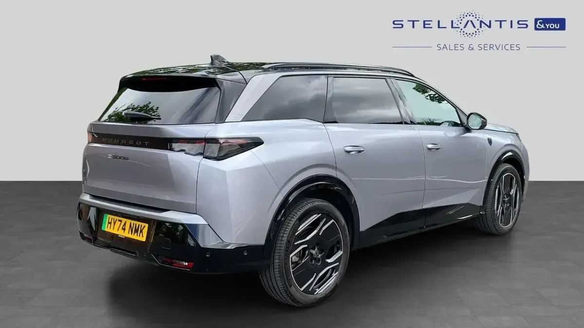 Used Peugeot 5008 GT 152 kW (207 HP) 2024 Grey SUV
