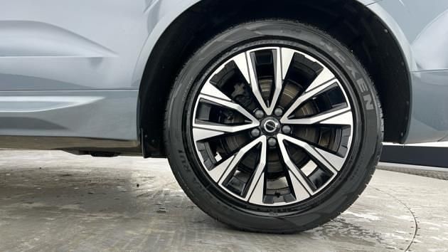 Used Volvo XC60 Plus 194 HP (142 kW) 2023 SUV