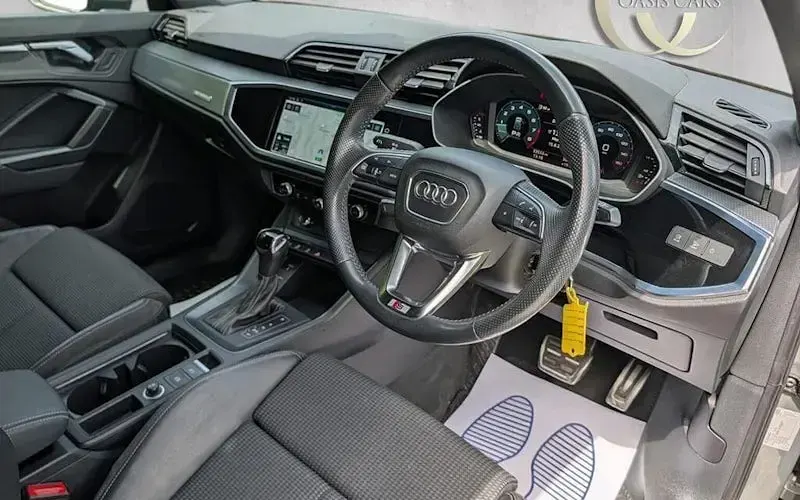 Used Audi Q3 S-Line 230 HP (169 kW) 2019 Grey SUV