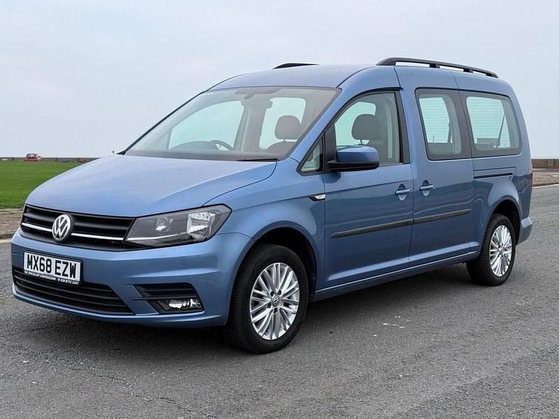 Blue Used 2018 VW Caddy Maxi Life Life MPV | £18,980 (Fair price) - Image 1/4