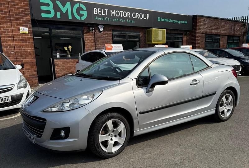 Used Peugeot 207 CC Sport 120 HP (88 kW) 2009 Silver Cabriolet