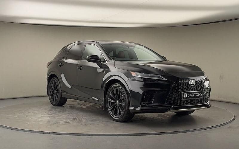 Usado Lexus RX500h Sport Line 371 HP (272 kW) 2025 SUV