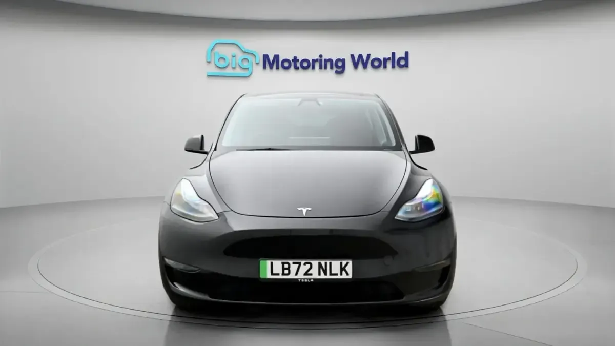 Używany Tesla Model Y Long Range AWD 378 kW (514 KM) 2022 Czarny SUV