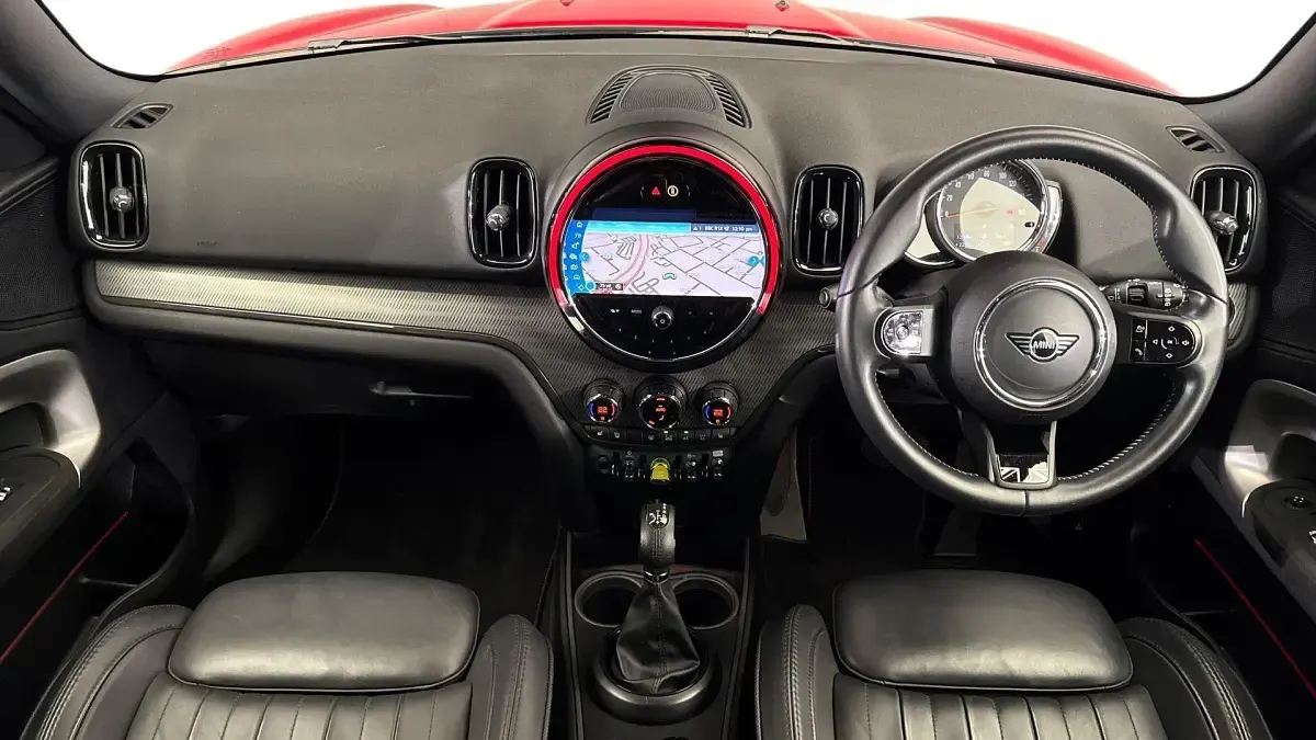 Used Mini Cooper S Countryman Exclusive 220 HP (161 kW) 2022 Red SUV
