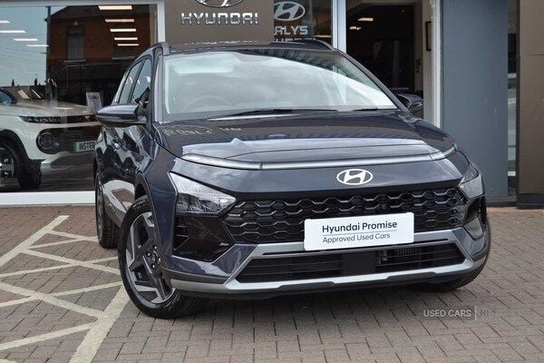 Grey New 2024 Hyundai Bayon Premium SUV | £18,995 (Fair price) - Image 1/4