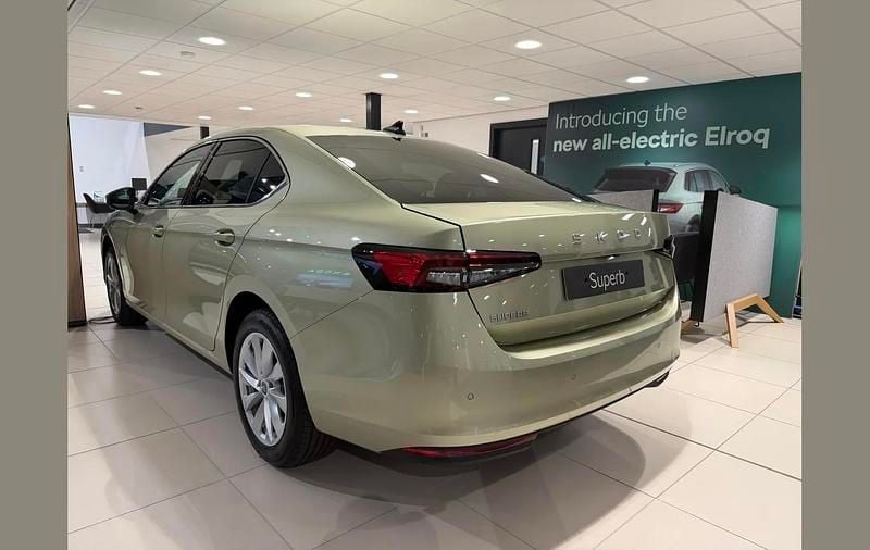 New Skoda Superb SE Technology 150 HP (110 kW) 2026 Yellow Hatchback