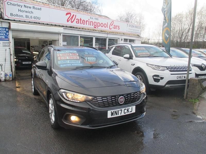 Used Fiat Tipo Easy Plus 120 HP (88 kW) 2017 Black Estate